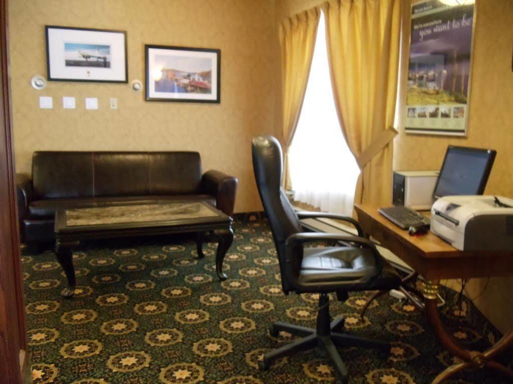 Albatross Hotel Gander Dış mekan fotoğraf