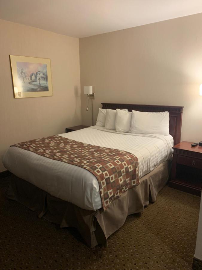Albatross Hotel Gander Dış mekan fotoğraf